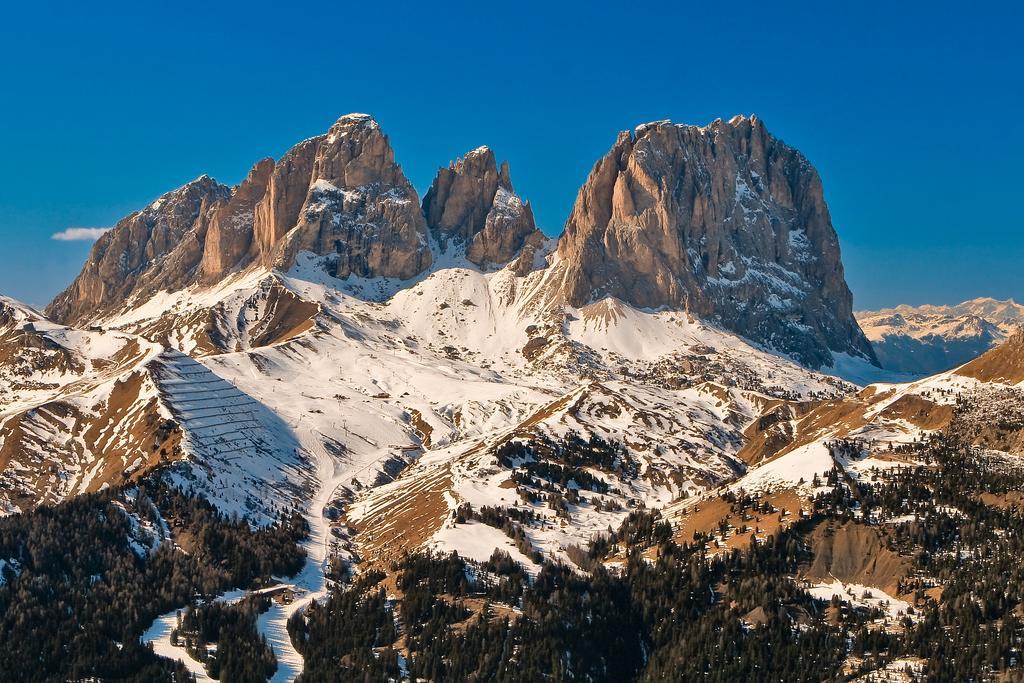 Post Hotel Ristorante Tyrol Moena Buitenkant foto