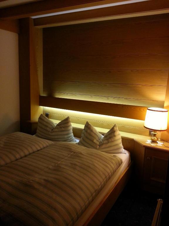 Post Hotel Ristorante Tyrol Moena Kamer foto