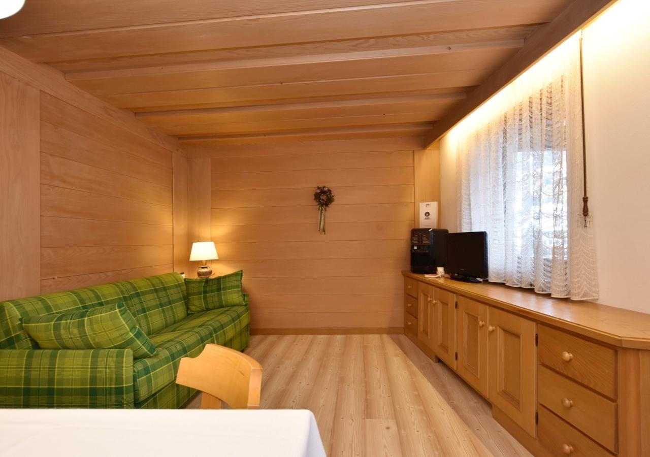 Post Hotel Ristorante Tyrol Moena Buitenkant foto