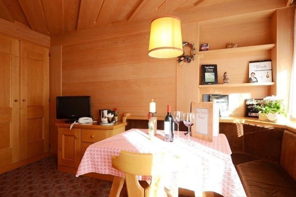 Post Hotel Ristorante Tyrol Moena Buitenkant foto